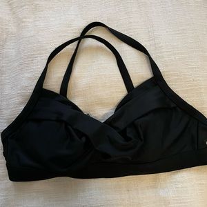 Athleta Twist Up Bikini Top
